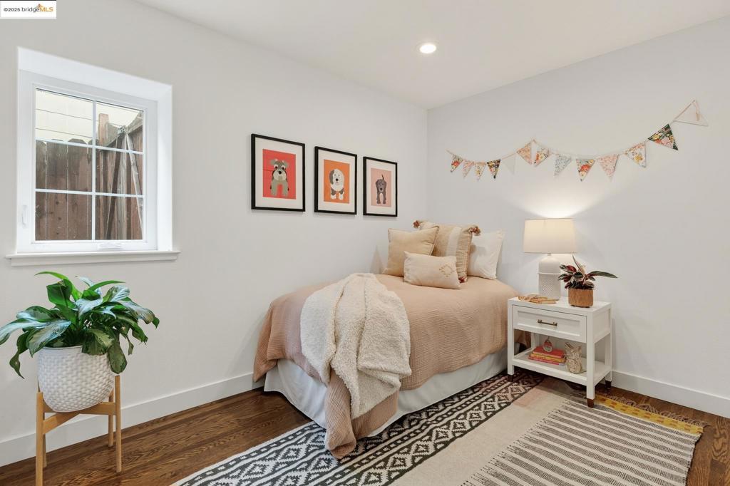 GLENVIEW - Residential