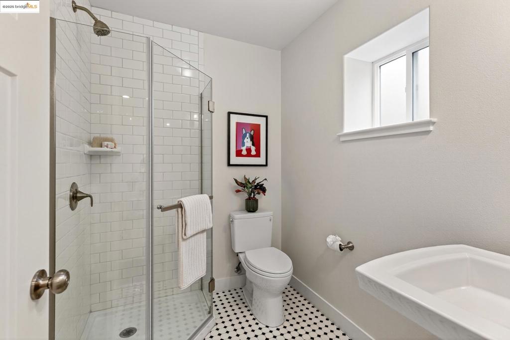 GLENVIEW - Residential