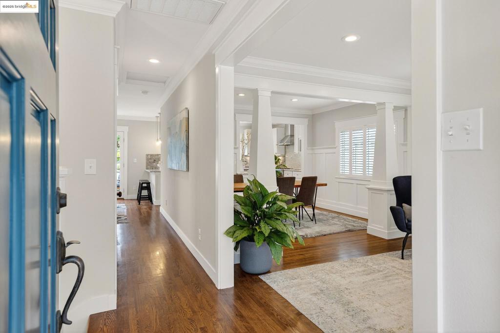 GLENVIEW - Residential