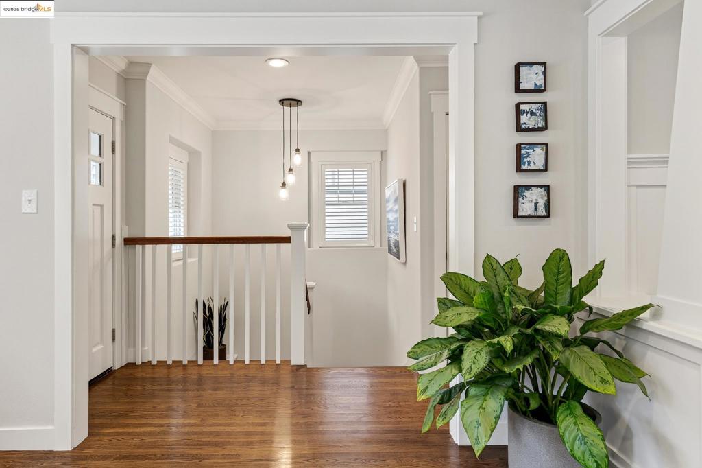 GLENVIEW - Residential