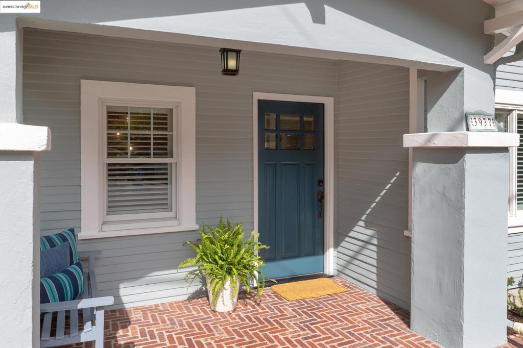 GLENVIEW - Residential