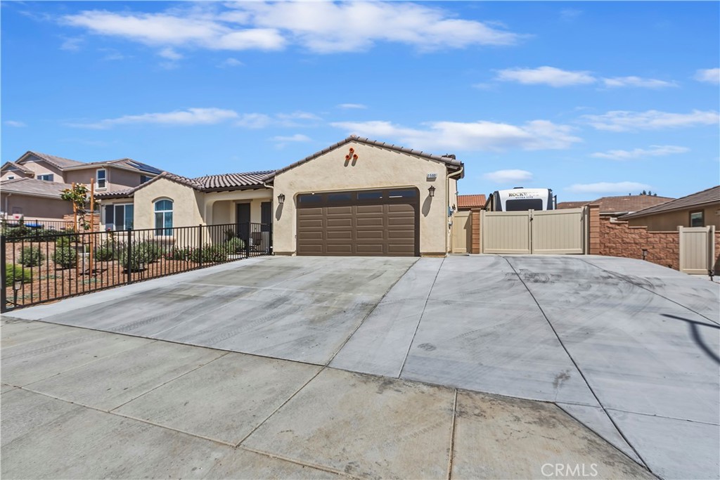 1560 Foothill Drive