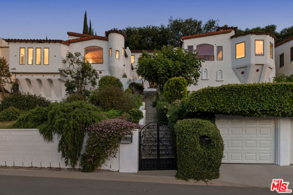 3700 Arbolada Road
