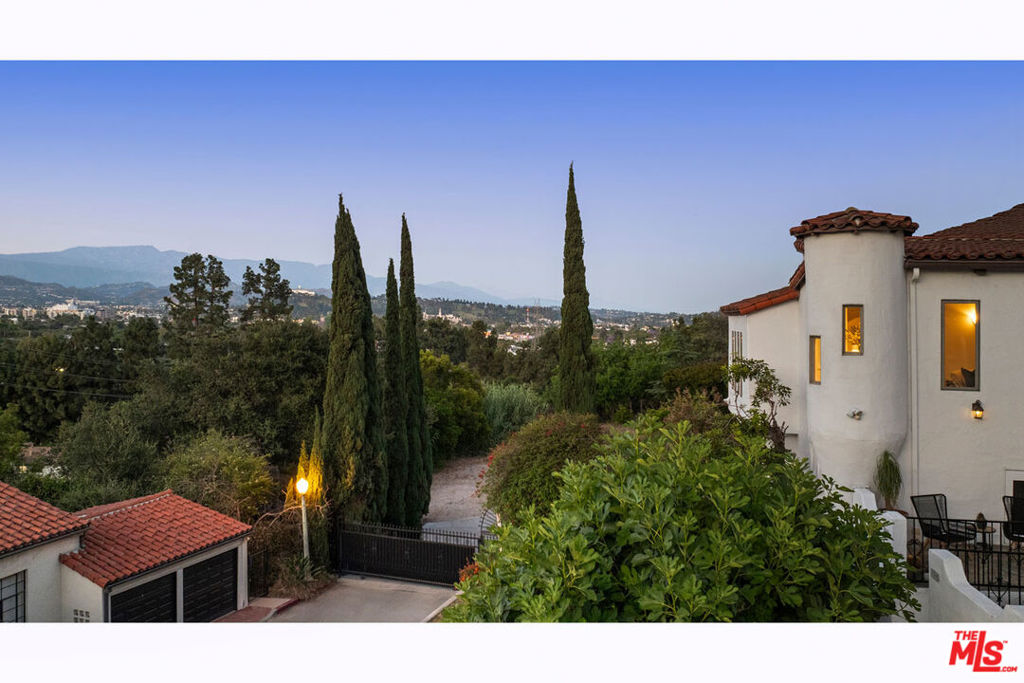 3700 Arbolada Road