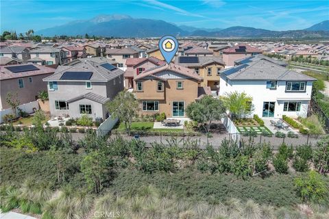 Photo of 2433 Gunner Ridge Way, Rialto, CA 92377 (MLS # SW26075506)