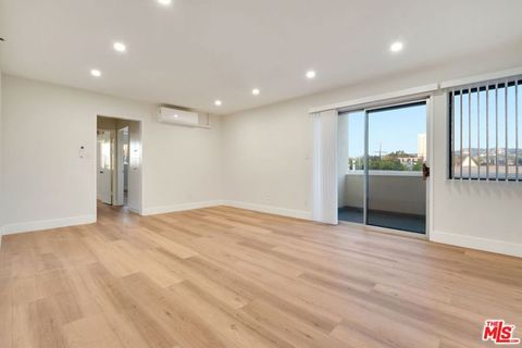 Photo of 1477 S Canfield Avenue #304, Los Angeles, CA 90035 (MLS # 26639581)