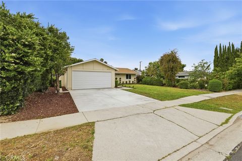 Tiny photo for 24115 Gilmore Street, West Hills, CA 91307 (MLS # SR26118566)