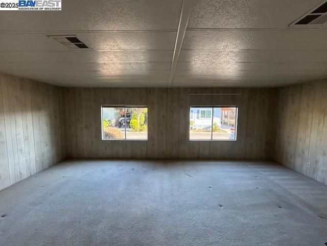 935 Fall River Drive