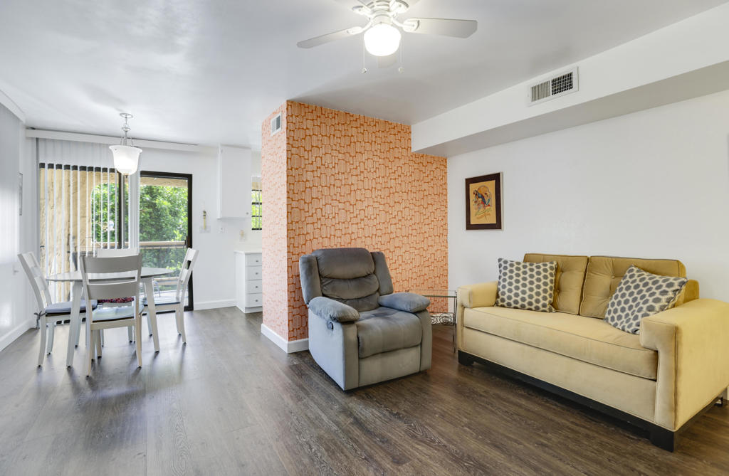 Palm Springs Golf & - Residential