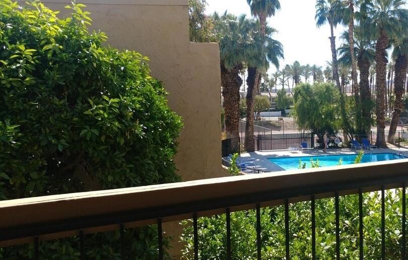 Palm Springs Golf & - Residential