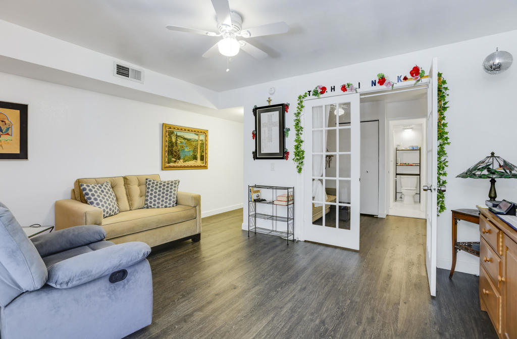 Palm Springs Golf & - Residential