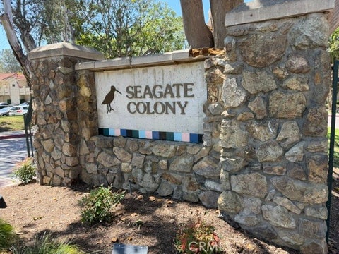 Photo of 227 Cinnamon Teal, Aliso Viejo, CA 92656 (MLS # OC26172291)