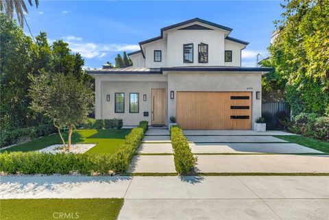 Photo of 4919 Rhodes Avenue, Valley Village, CA 91607 (MLS # SR25196716) Photo of 4919 Rhodes Avenue, Valley Village, CA 91607 (MLS # SR25196716)