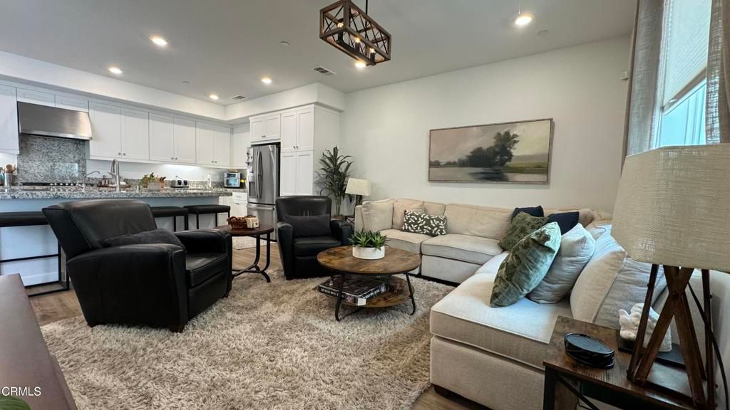 Photo of 1939 Meyer Court, Santa Paula, CA 93060 (MLS # V1-34489)