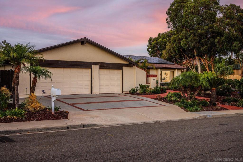 1007 Passiflora Ave
