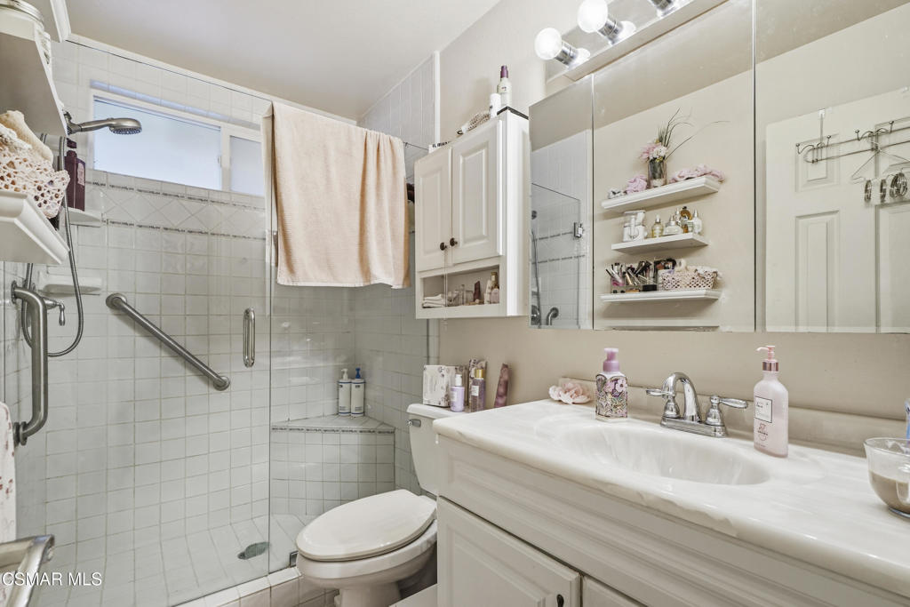 Hillrise-855 - 855 - Residential