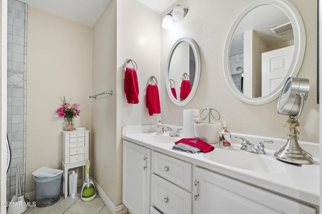 Hillrise-855 - 855 - Residential