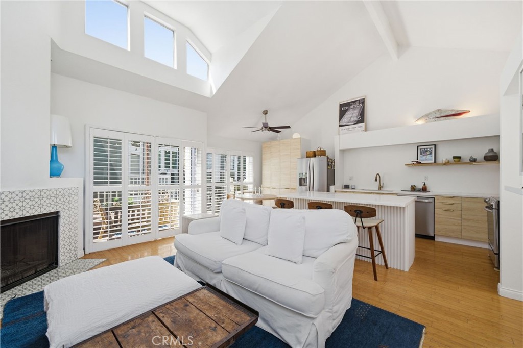 805 Grayling Bay 46