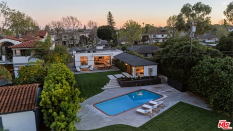 Photo of 6321 Riggs Place, Los Angeles, CA 90045 (MLS # 26986029)