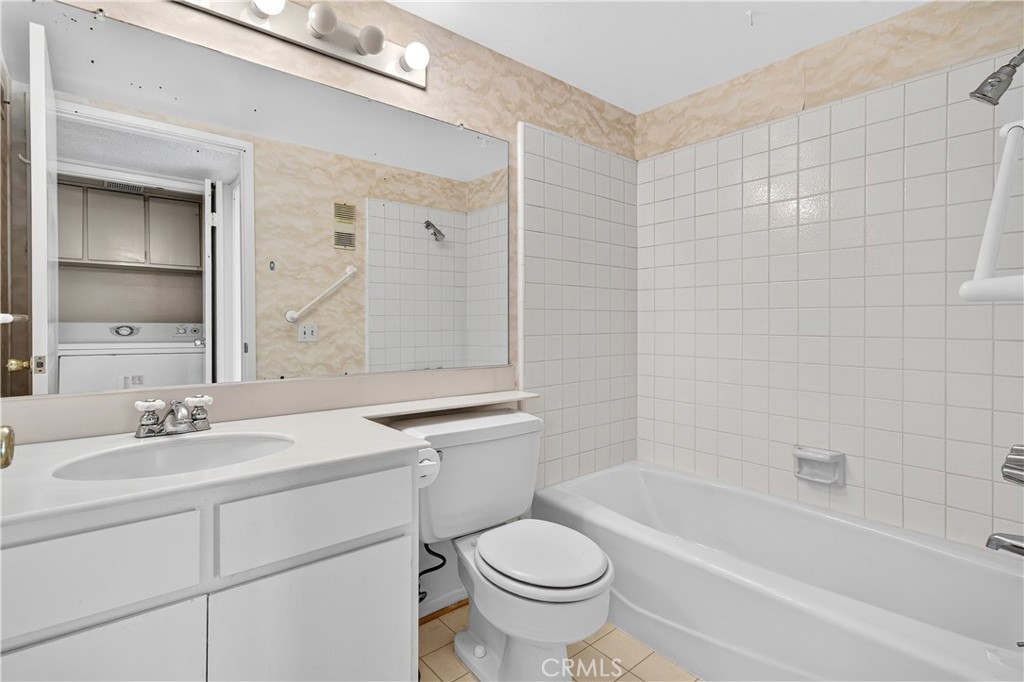 RSJ Townhomes (JH) - Residential