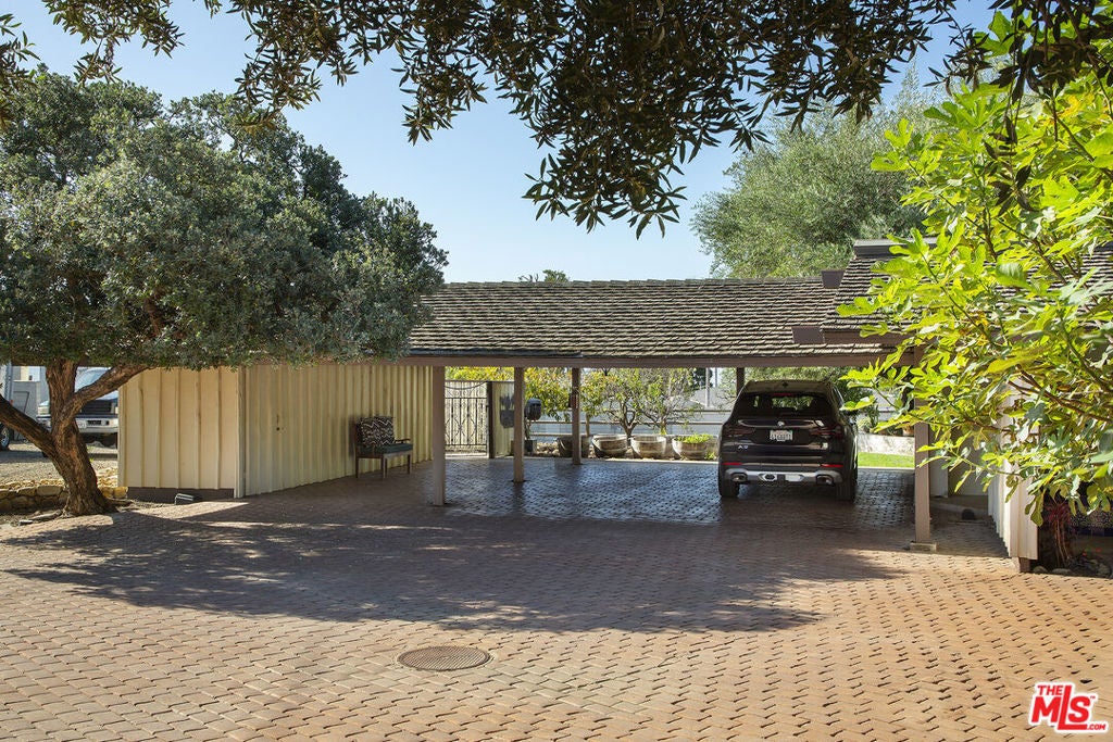 87 Vientos Road