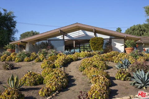 Tiny photo for 87 Vientos Road, Camarillo, CA 93010 (MLS # 26991835)