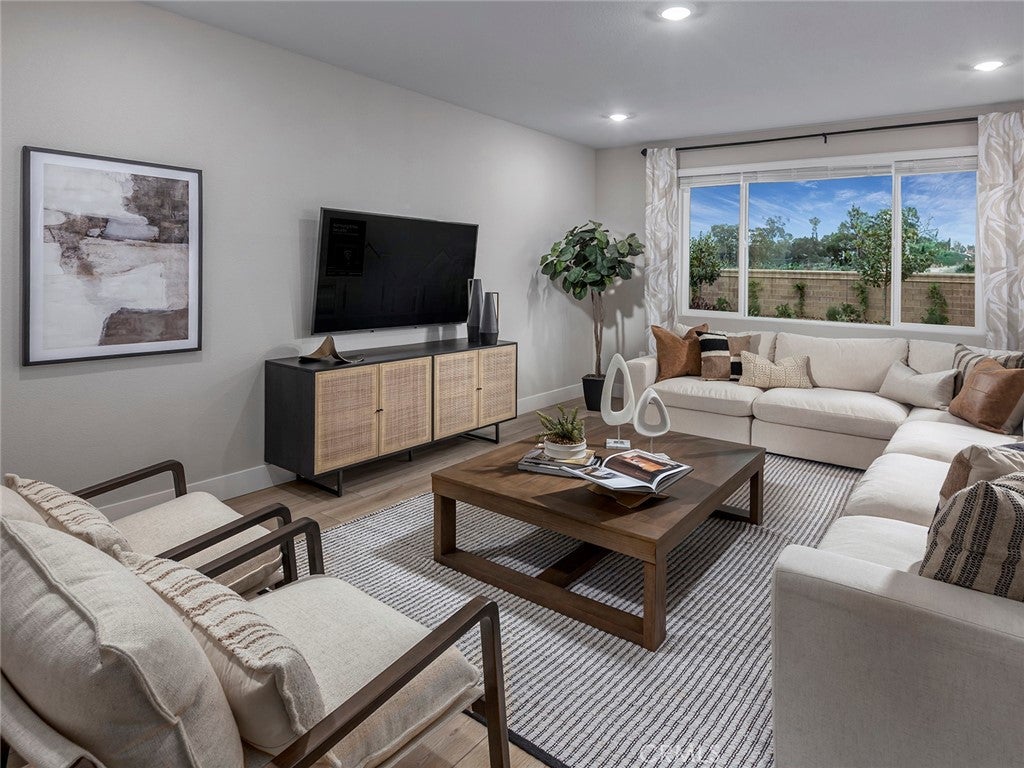 31177 Mountain Summit Road