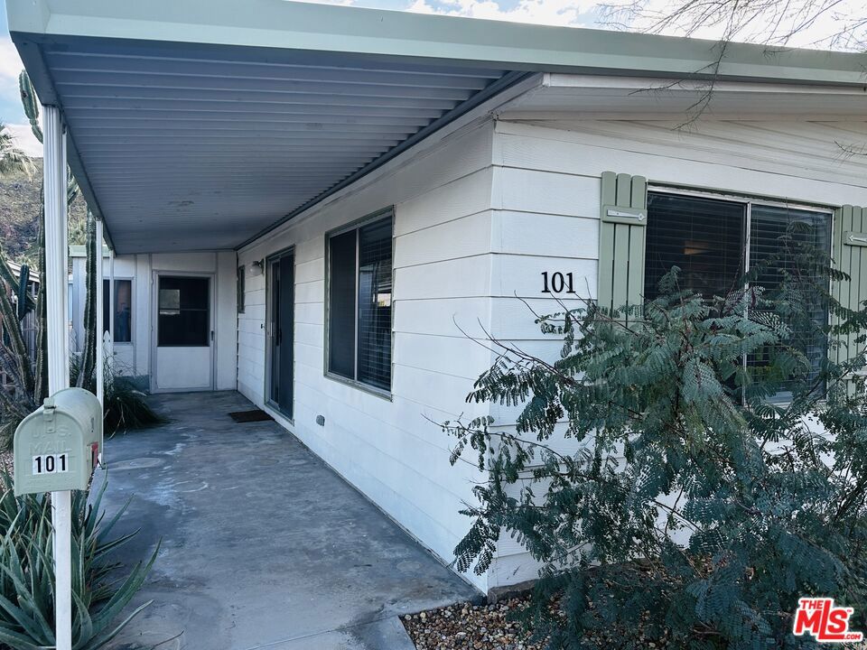 101 Santa Paula Street