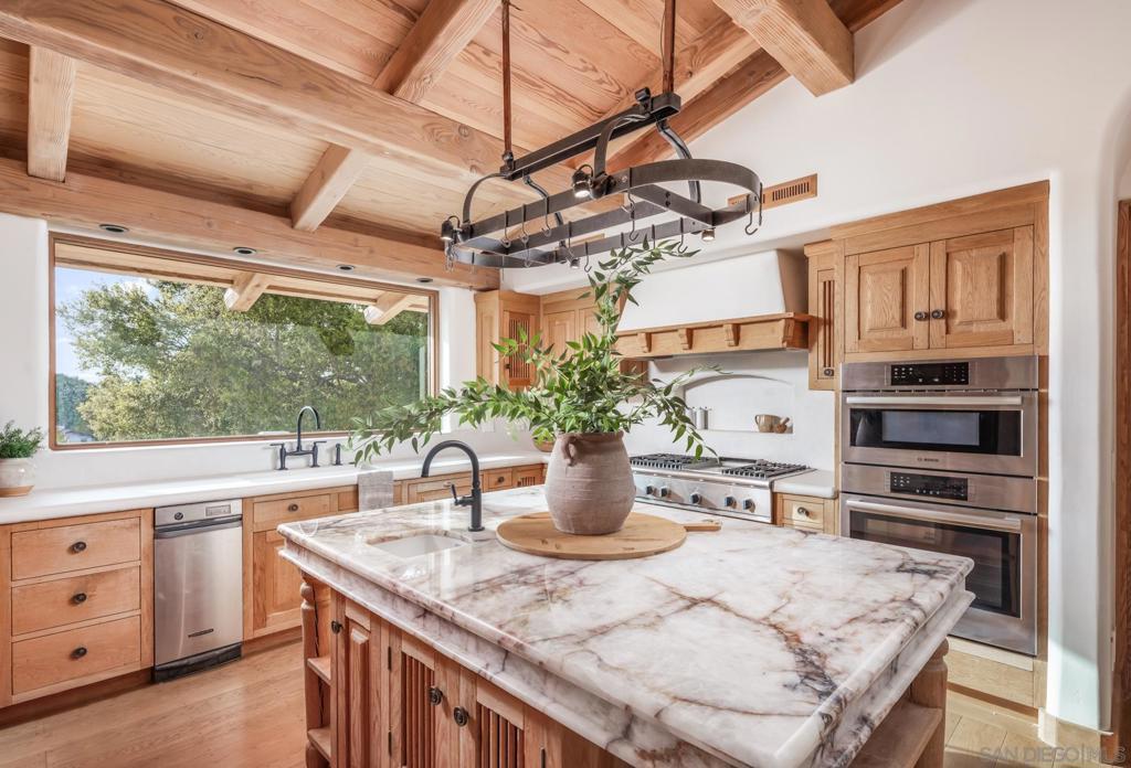 Rancho Santa Fe - Residential