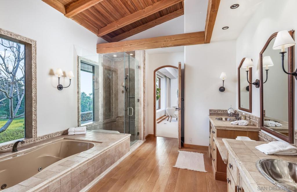 Rancho Santa Fe - Residential