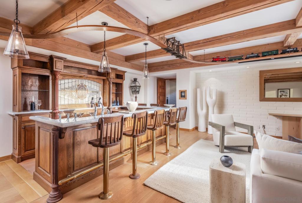 Rancho Santa Fe - Residential