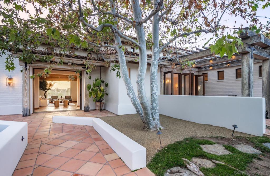 Rancho Santa Fe - Residential