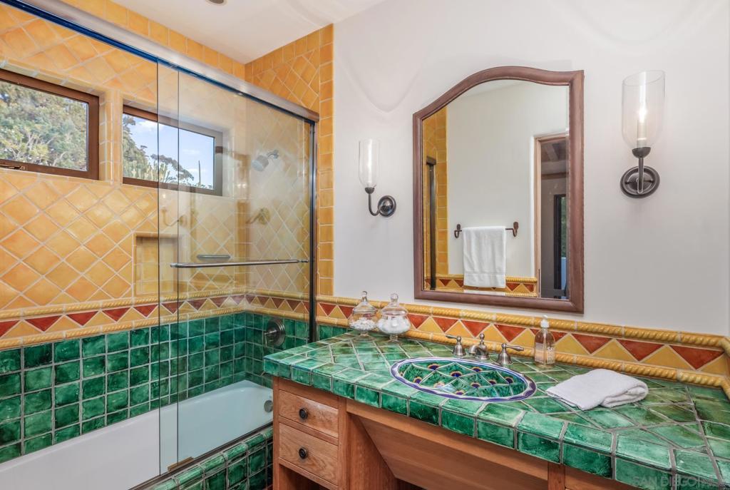 Rancho Santa Fe - Residential