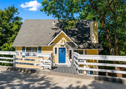 Photo of 1127 Yukon DR, Lake Arrowhead, CA 92352 (MLS # IG26168473)