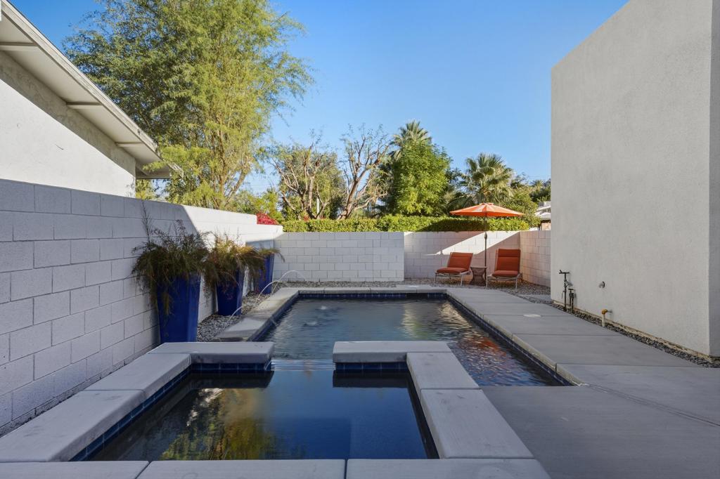 Properties 4 52085 Avenida Herrera