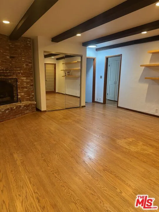 Sherman Oaks, California 91401, United States, 3 Bedrooms Bedrooms, ,3 BathroomsBathrooms,Residential,Active,249057