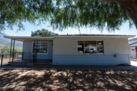 Photo of 12104 Topa LN, Santa Paula, CA 93060 (MLS # IV26137839)
