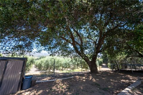 Tiny photo for 12104 Topa LN, Santa Paula, CA 93060 (MLS # IV26137839)