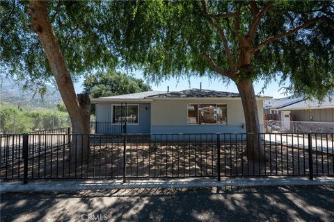Tiny photo for 12104 Topa LN, Santa Paula, CA 93060 (MLS # IV26137839)