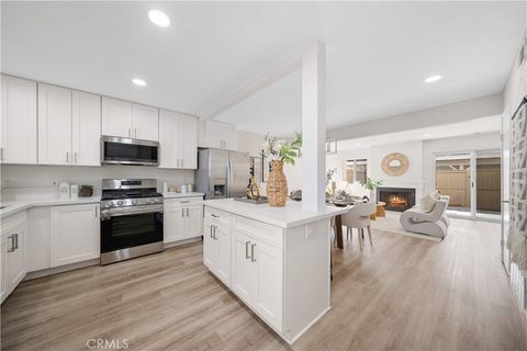 49 Thicket 36 Irvine CA 92614