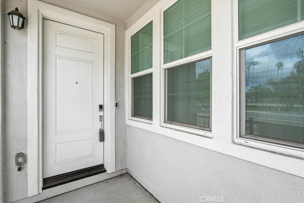 175 W La Palma Avenue 6