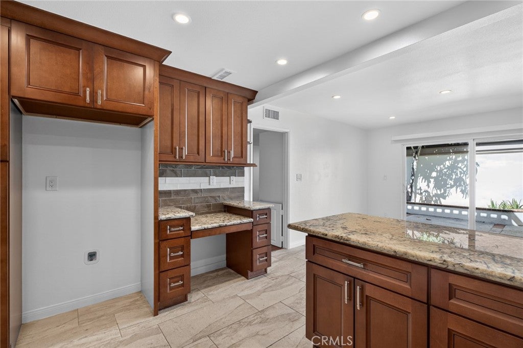11 Redwood Tree, Irvine CA 92612 - Photo 10