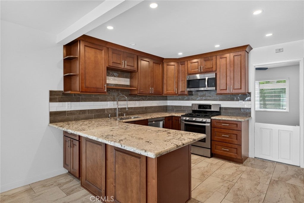 11 Redwood Tree, Irvine CA 92612 - Photo 14