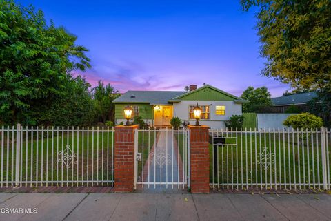 Photo of 20428 Roscoe Boulevard, Winnetka, CA 91306 (MLS # 226002135)