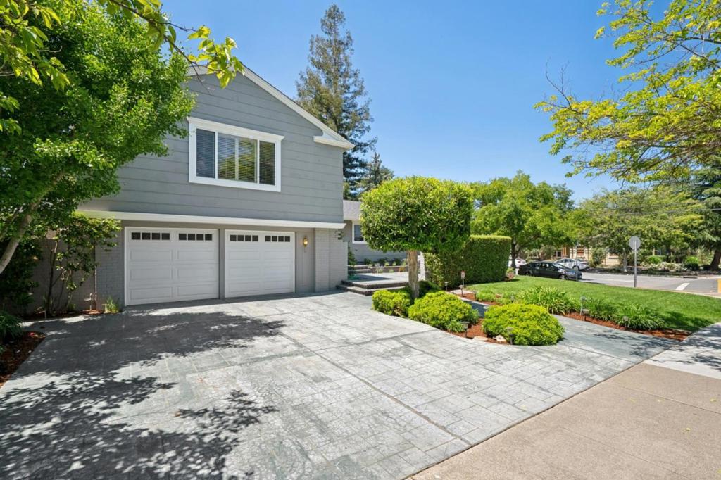 600 Los Altos Avenue