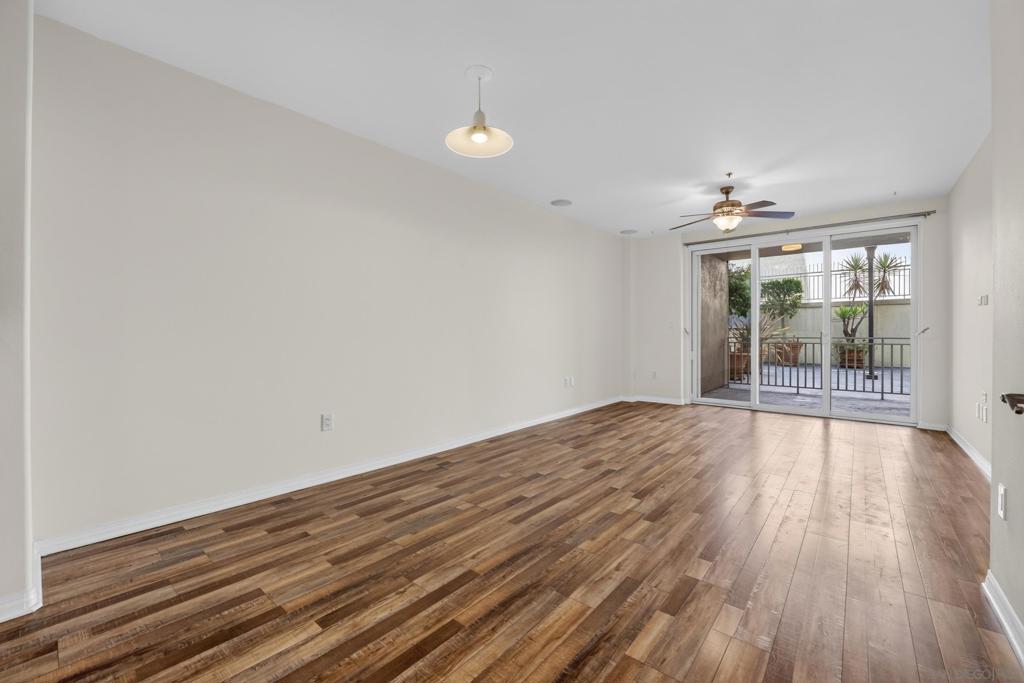 1601 India St. 111