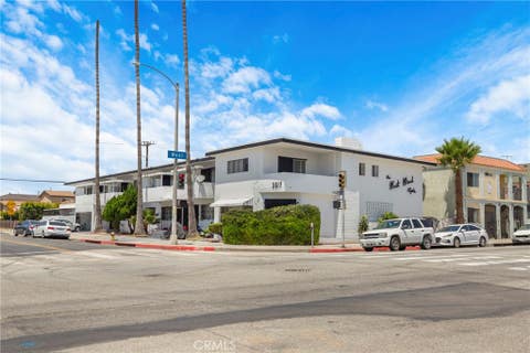 Photo of 3617 W 60th Street, Los Angeles, CA 90043 (MLS # SB26170530)