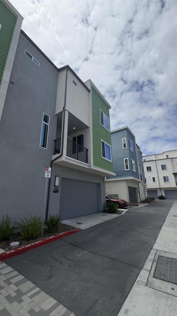 1999 Affinity Lane
