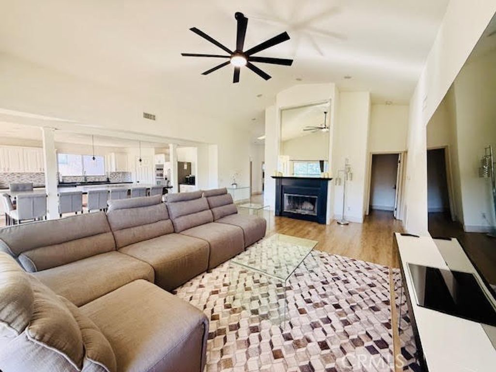 Photo of 30823 Early Round Dr, Canyon Lake, CA 92587 (MLS # SW26082087)