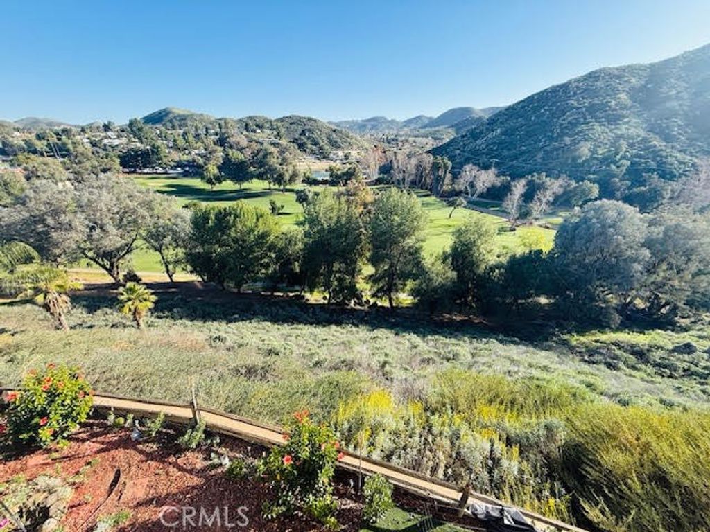 Photo of 30823 Early Round Dr, Canyon Lake, CA 92587 (MLS # SW26082087)